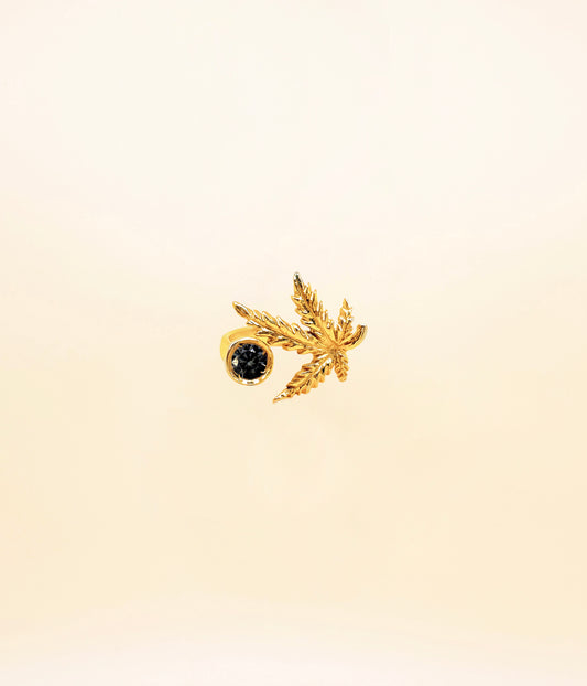 Thea Leaf Black Ring